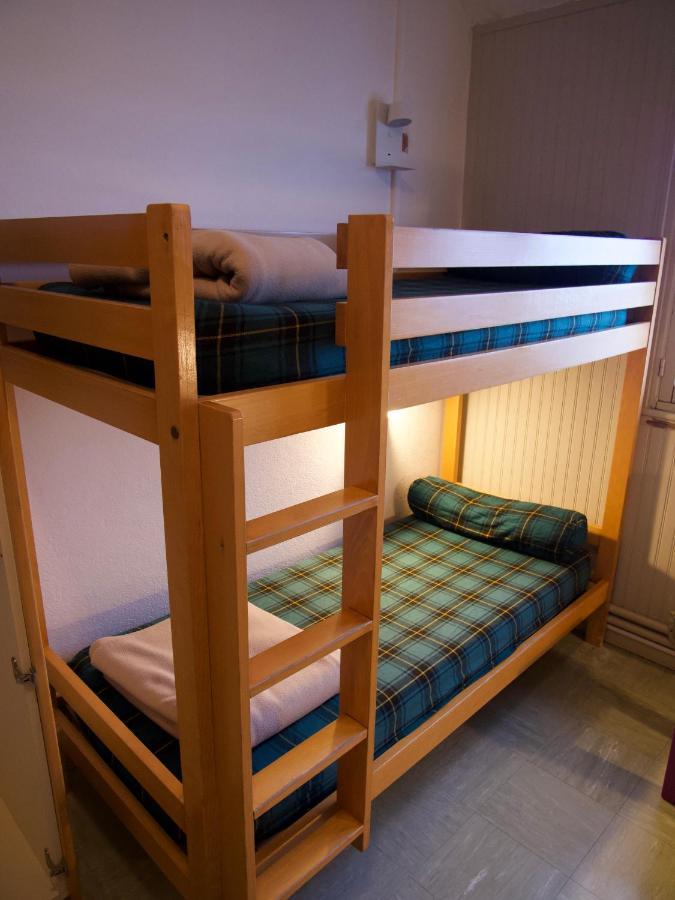 Ostal - Auberge De Jeunesse Concarneau Bagian luar foto